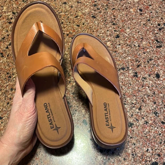 Eastland Sandals - Picture 2 of 6